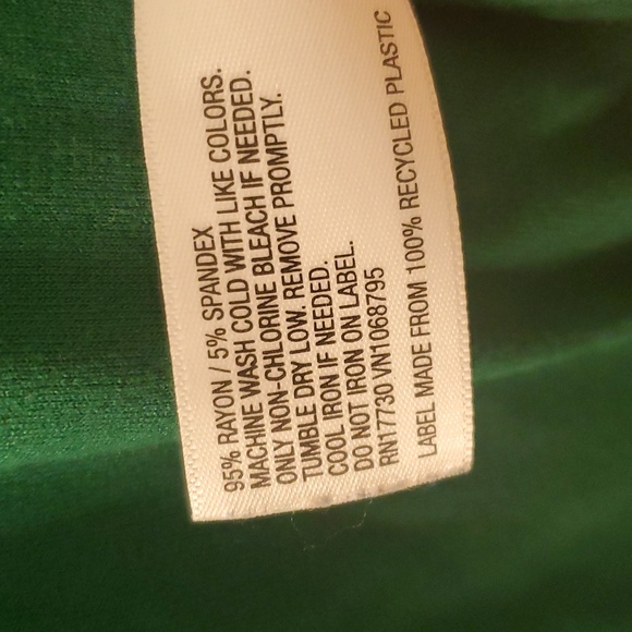 Green Merona Tshirt, super soft, stretchy - Picture 3 of 4